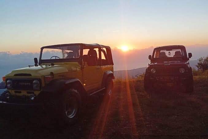 sunrise jeep mount batur