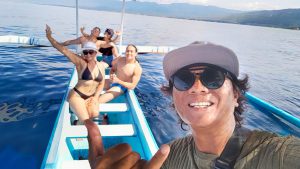 Lovina dolphin is captain